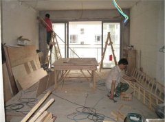 水汽会或者油漆一路刷到