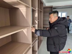 家的讲堂”社区则邀请专业人员走进社区